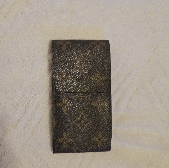Louis Vuitton Accessories - Louis Vuitton MonogramCaseAccessory
